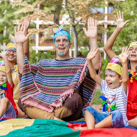 酒店 Asteria Family Sunny