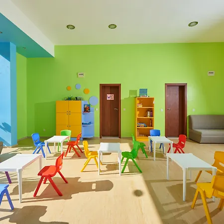 酒店 Asteria Family Sunny