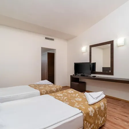 Asteria Family Sunny Hotel 4*