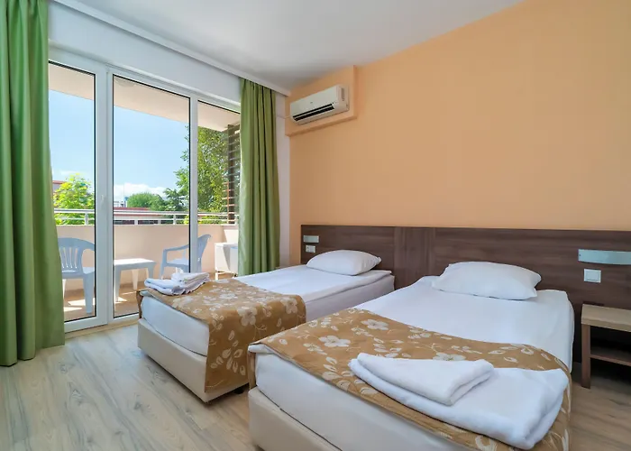 Asteria Family Sunny